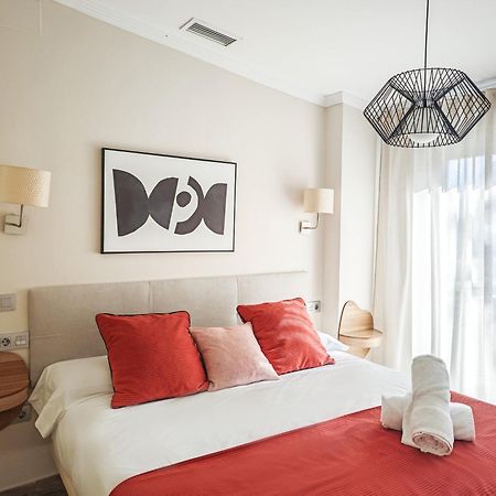 Azz Sevilla Torre De La Plata Apartamentos Kültér fotó